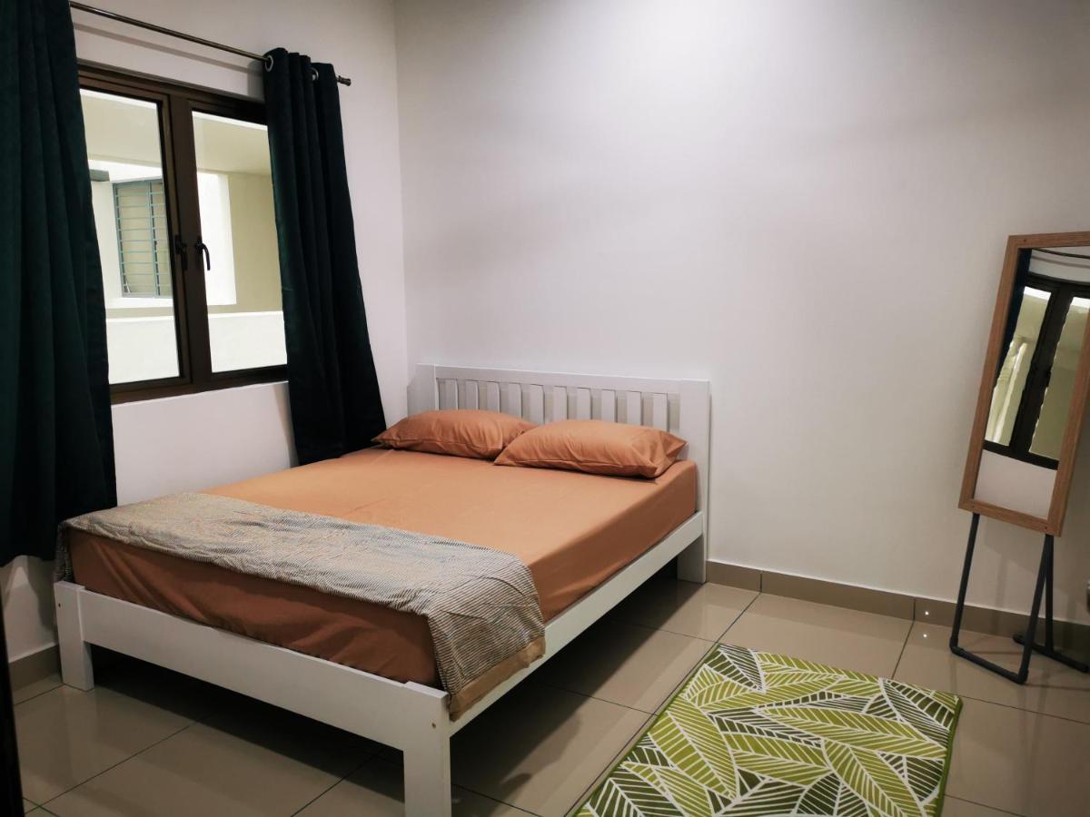 Appartement Zamrud Residensi à Kajang Extérieur photo